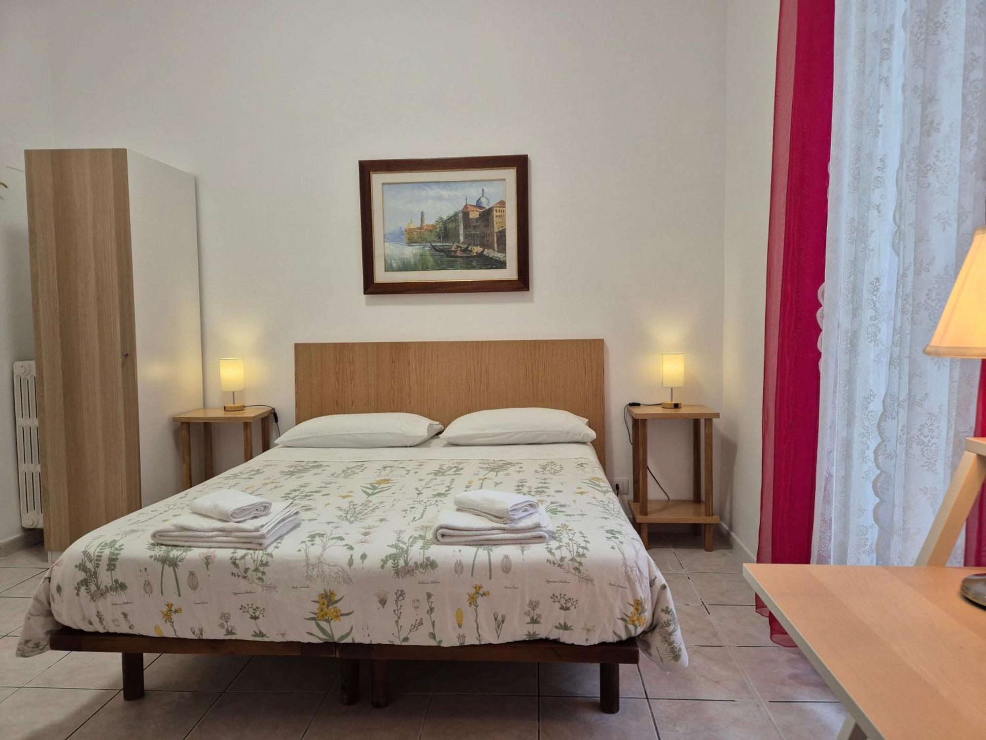 A Casa Di Alex Vatican Рим Стая снимка